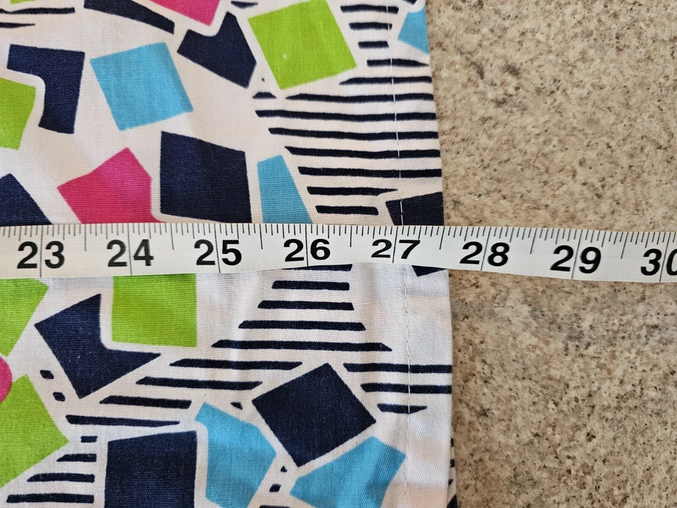 Sherly Women's Print Scrub Top Size M - Image 3 of 4