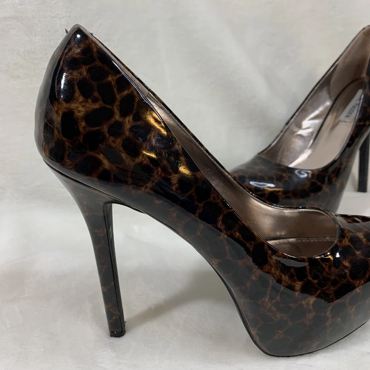 Cheetah print hotsell chunky heels