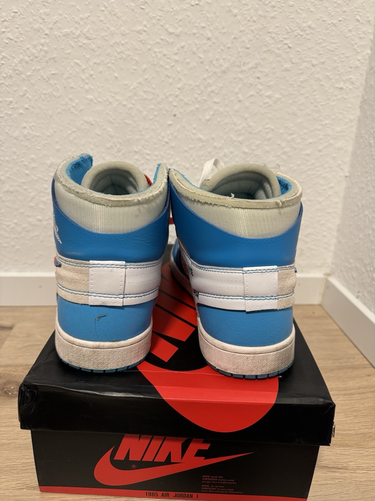 Off White X Nike Jordan 1 Retro High University Blu US11 UNC