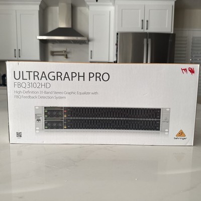Behringer ULTRAGRAPH PRO FBQ3102HD