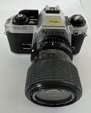 Nikon FG-20 SLR Film Camera w/SIGMA f35-70mm/2.8-4 Lens for NiKon and flashlight