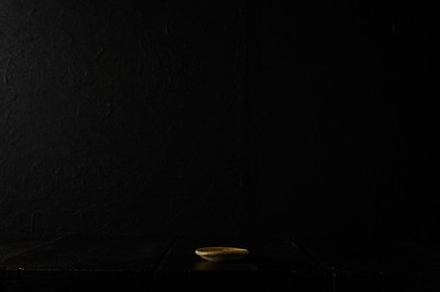 Antike japanische Seto Ware Salzschale / späte Edo Periode Hongyo-yaki Keramik