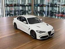 Otto Mobile Alfa Romeo Giulia Quadrifoglio white Limited 2500 pcs [1/18 Resin]