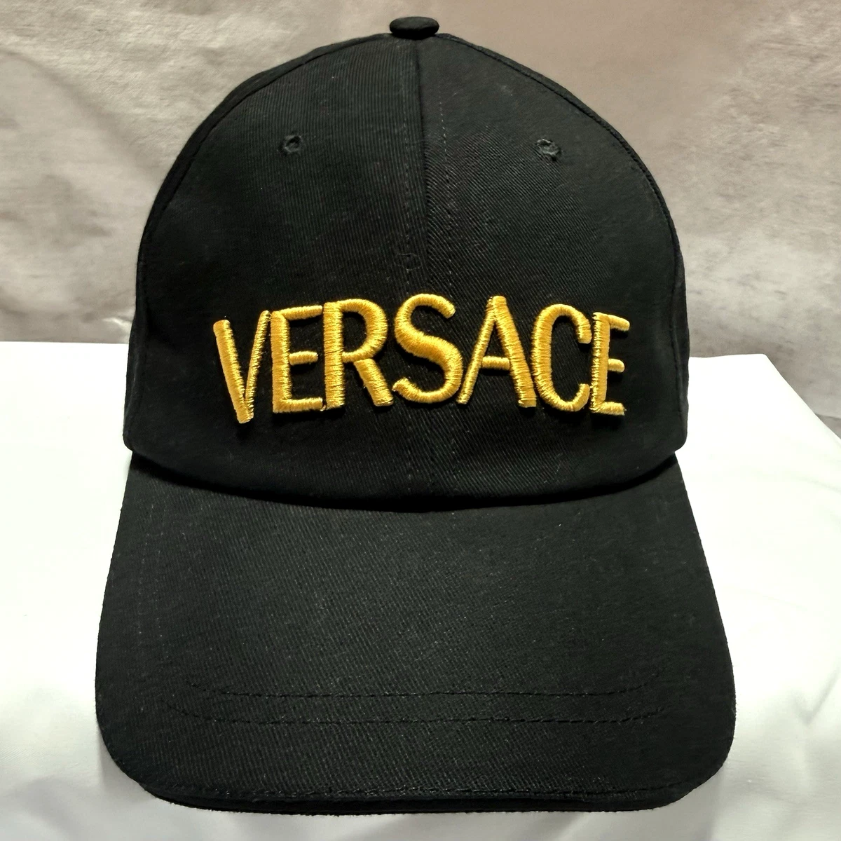 VERSACE Cap. Hat. Black. Gold Logo. Adjustable. Baseball cap. Size: XS Logo Embroidered Baseball Cap Black,Gold | VERSACE main image 4