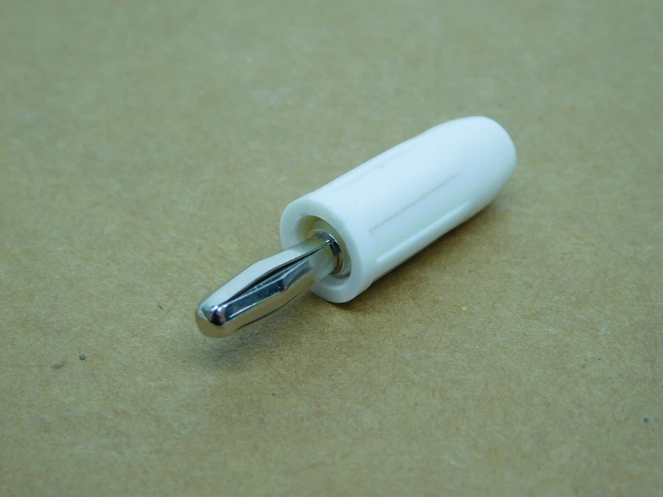 5 PACK - TENMA SPC SPC15259 WHITE SOLDERLESS 3/16" (4.7mm) BANANA CONNECTOR LV - Image 3 of 4