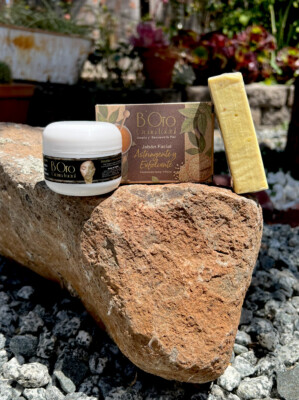 B Oro Crema Facial 39g y Jabon. Boro facial cream and soap