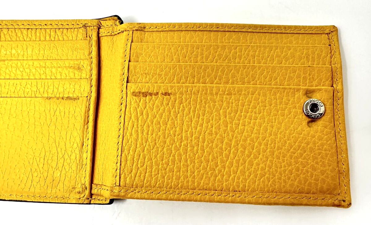 ①GUCCI Tri-Fold Wallet Interlocking G Gucci Trifold Wallet Soho Interlocking Gg Leather Logo