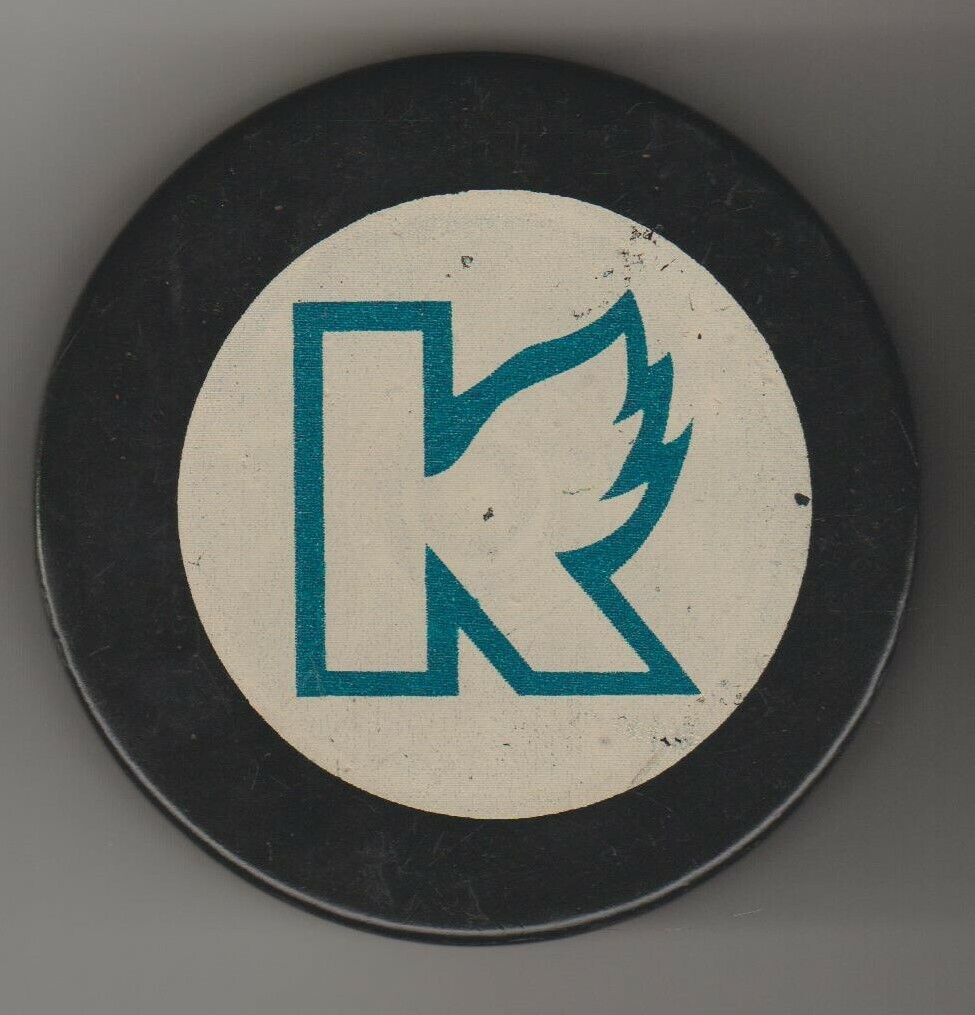 Kalamazoo K Wings 70s CCM Vintage IHL Hockey GAME Puck Canada Or