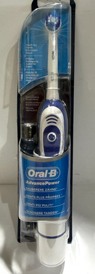 Oral- B Advance Power Toothbrus Dual Clean 3D White