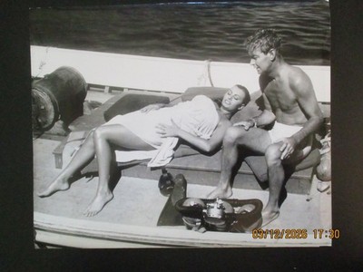 SOPHIA LOREN ALAN LADD Swimsuit Original Vintage 1957 Studio CHEESECAKE Photo