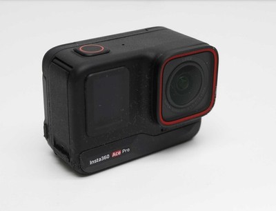 Insta360 Ace Pro AI-Powered Waterproof Action Camera ISSUE
