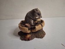 Resin Figur Figur Maus Nager auf Pilz frisst eine Eichel Vintage 10x9cm