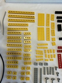 LEGO Technic 8040 Pneumatic Set Vintage 1985 (Incomplete - READ) +FAST SHIPPING!