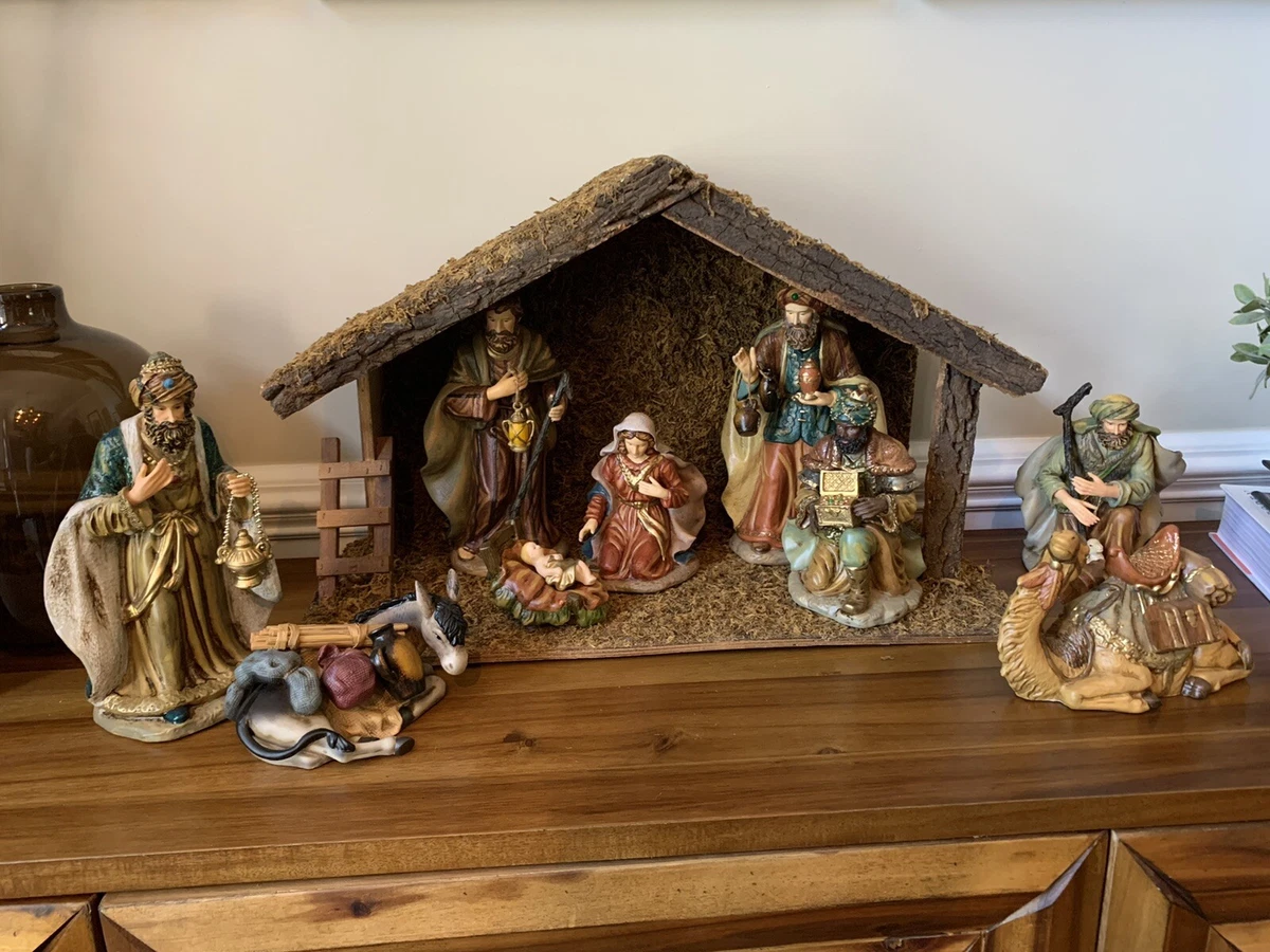 Ten 10 pc LARGE figures Vintage Porcelain Nativity Set Christmas