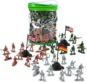 plastic army guys