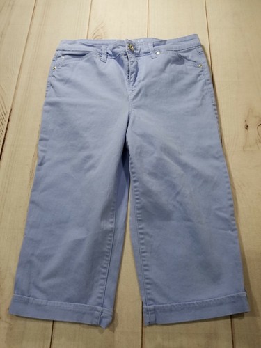 Gloria Vanderbilt Capris, Size 8 Inseam 