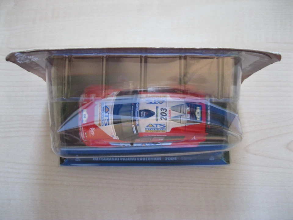 MITSUBISHI PAJERO EVOLUTION 2004 DIE CAST 1/43 - SERIE DAKAR DEAGOSTINI - NUOVO! - Immagine 3 di 4