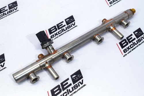 VW Touareg III 3 CR7 3.0 TSI Kraftstoffverteiler Einspritzleiste 06K133317G