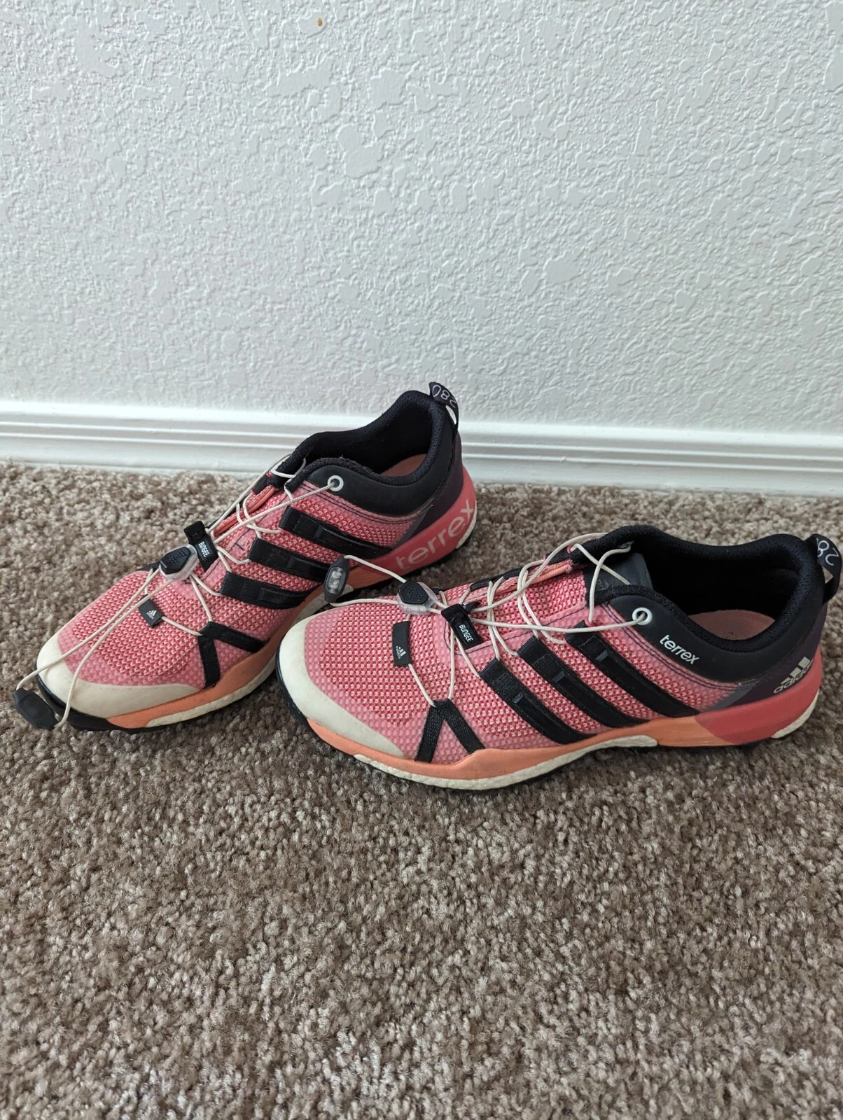Adidas Women Terrex Skychaser 280 Hiking Trail Running Shoes Athletic Size 9
Opens in a new window o