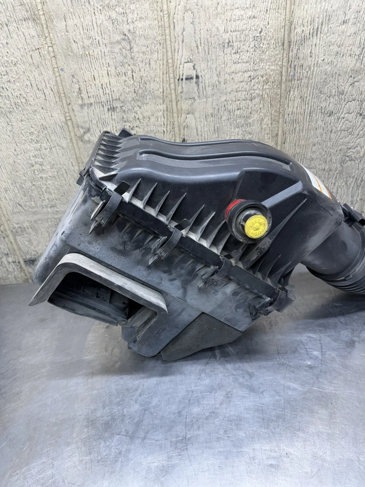 11-16 F250 F350 6,7 L Diesel Filtro de admisión de aire Caja Limpiador Carcasa Tapa Manguera OEM Foto 2 de 4