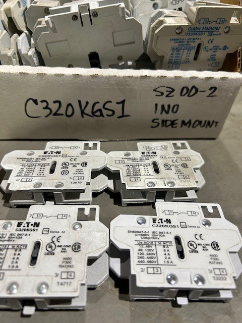 Eaton / Cutler-Hammer C320KGS1 Contactor Auxiliary