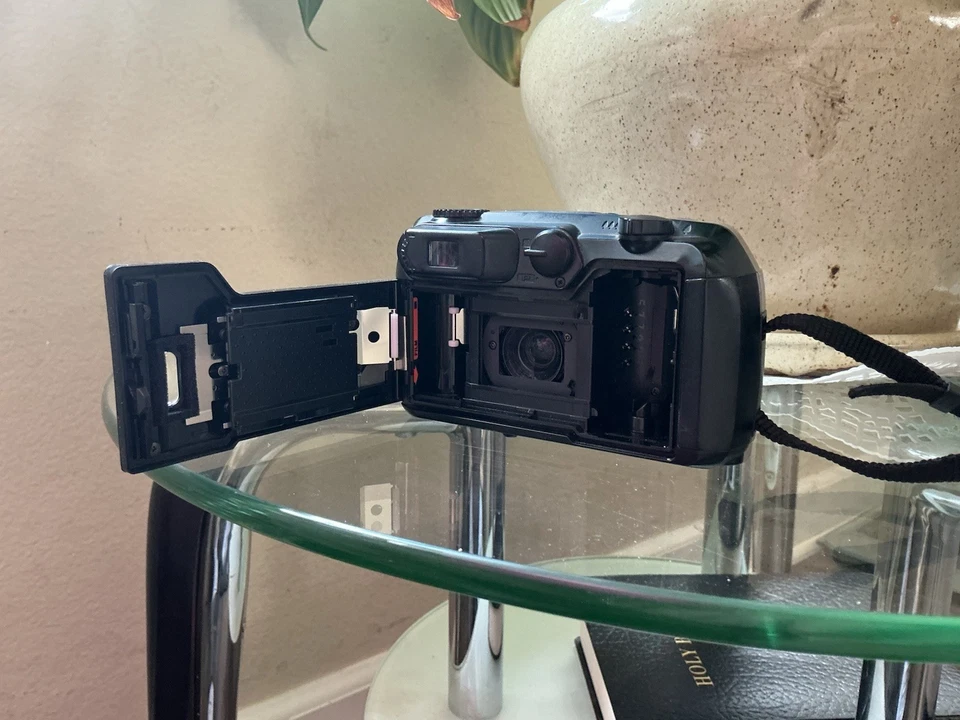 Пленочная камера Pentax IQZoom 160 35 мм Point & Shoot - Изображение 2 из 2