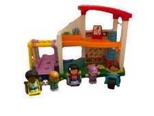 Fisher Price Little People Play For All School with Swing 5 People