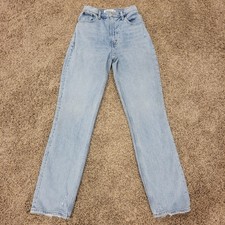 Abercrombie  Fitch 90s Ultra High Rise Straight Jeans - Size 24/00 Light Wash