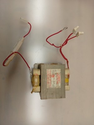 Hochspannungstrafo für Lichtenbergfiguren / Punktschweißgerät / Jakobsleitern ..