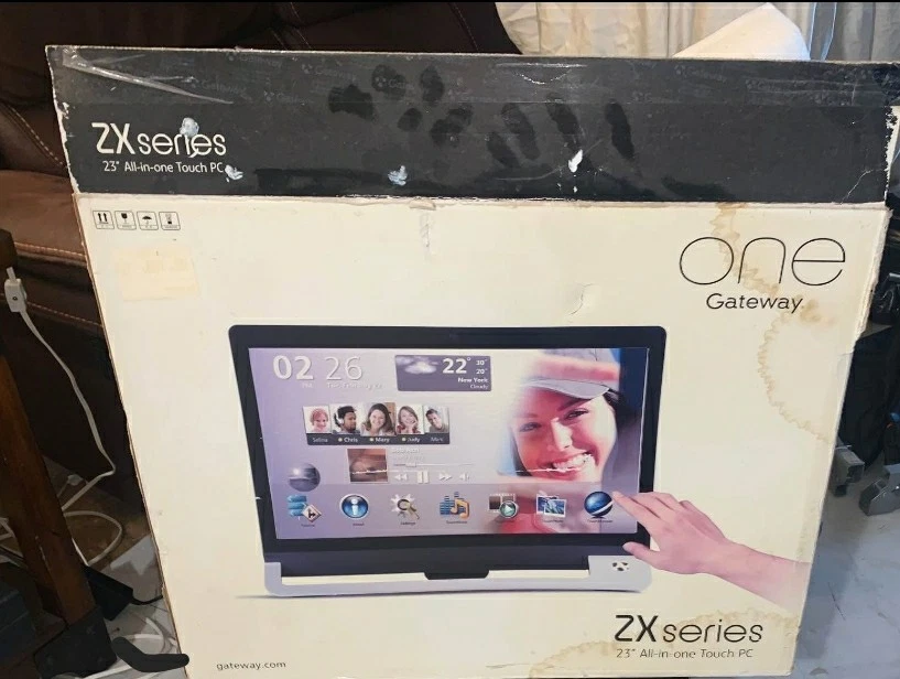 Gateway ZX Series All-In-One Computer 23" - Image 2 of 4
