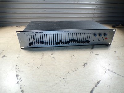KLARK-TEKNIK DN301 ATTENUATING EQUALISER