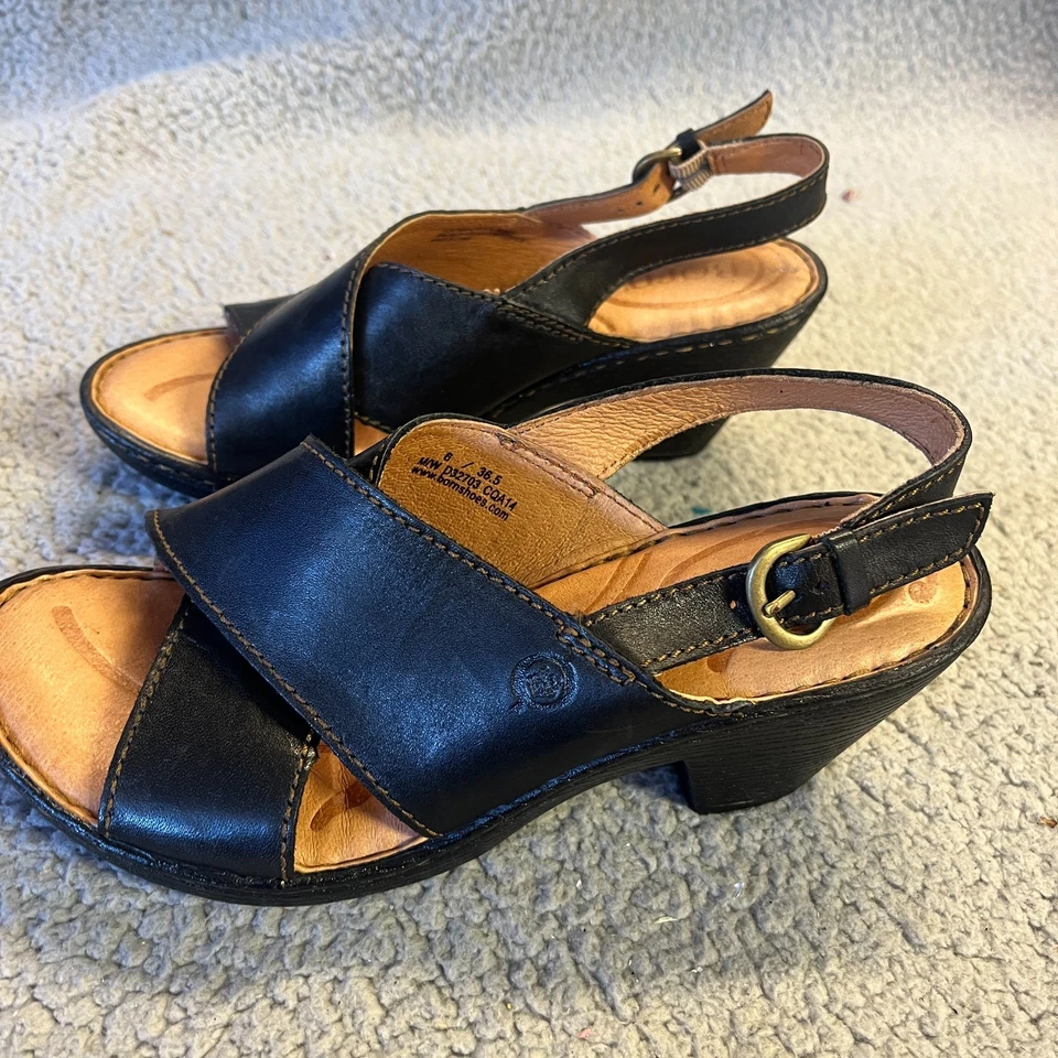 Sandalia Born Coralyn Slingback para mujer 6 cuña plataforma negra Foto 2 de 4