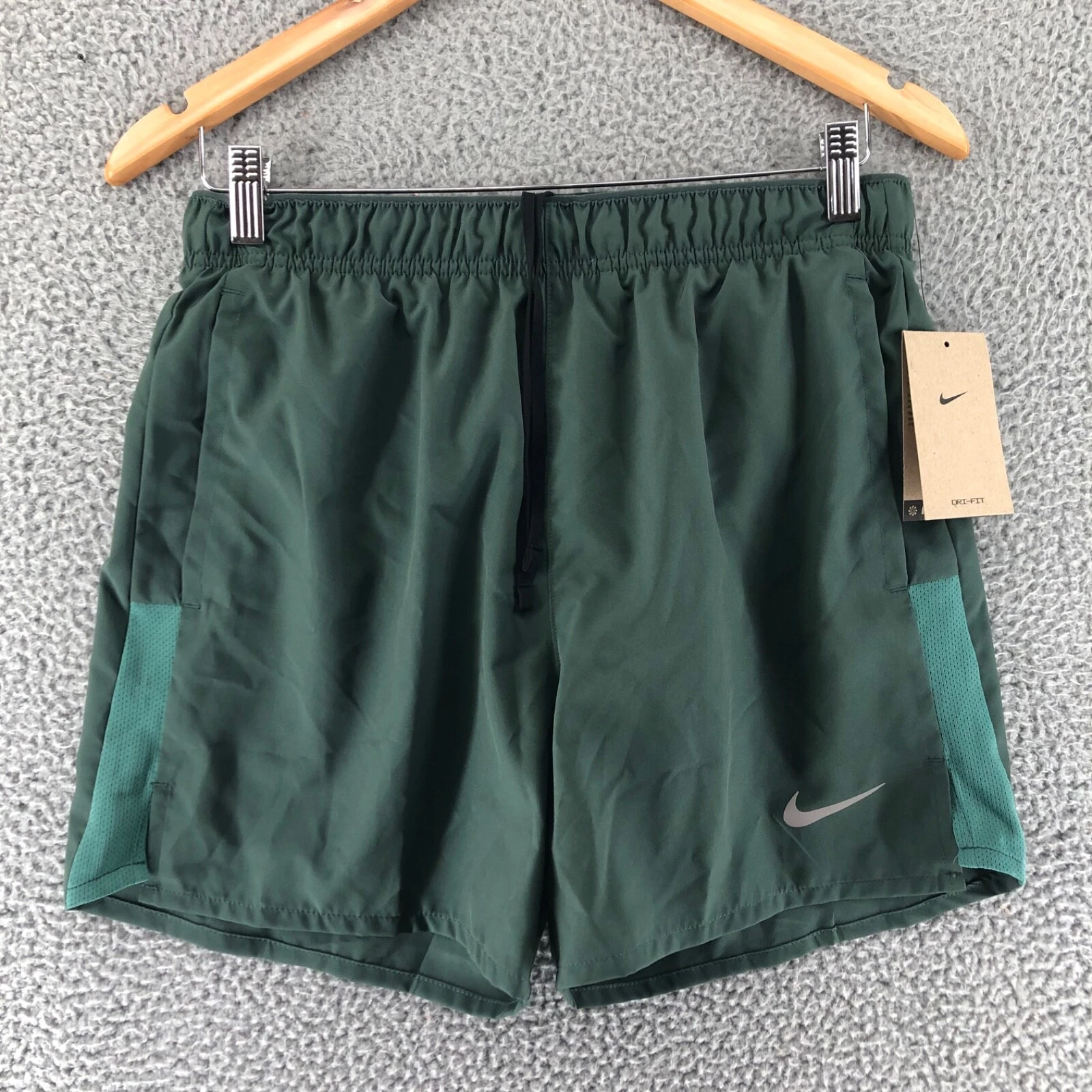 Nike Challenger Dri-Fit 5” Brief Lined Running Shorts Men's 2XL Green DV9363 338