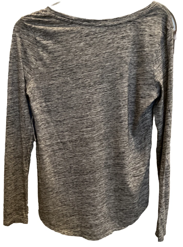 OLD NAVY Women’s Classic V-Neck Long Sleeve Shirt Size SMALL NWT - Image 3 of 4