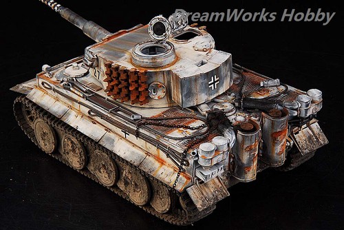 Ganador del Premio Construido Tamiya 1/35 Alemán Sd.Kfz.181 Tigre Temprano Invierno Nieve + PE - Imagen 4 de 21