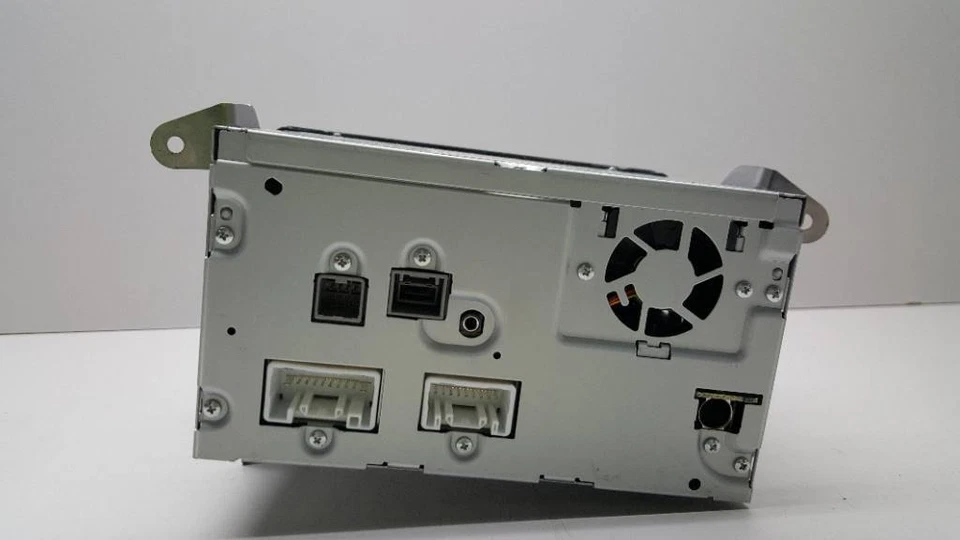 MITSUBISHI ASX RADIO CAR AUDIO AUTORADIO 8701A627  - Bild 3 von 3