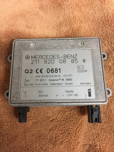 Original Mercedes W211 Antennenverstärker Kompensator Steuergerät  2118200885