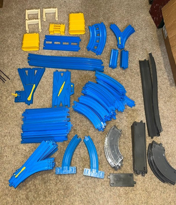 Thomas Tomy Plarail Blue Track & Mattel Grey Track Listing - SIE WÄHLEN AUS.