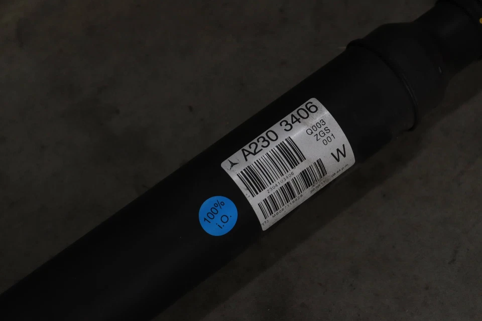 Mercedes-Benz SL500 2006-2012 - eje de transmisión trasero / eje de hélice 2304103406 Foto 2 de 4