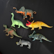 Lot of 6 Dinosaurs  Animals Toys - Rubber/Plastic