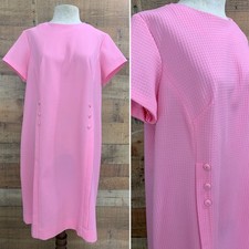 Vintage 1960s 1970s Pink Textured Dress 46  Bust /44  Waist Mod