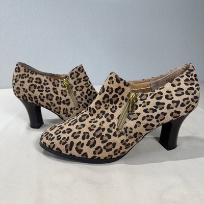 AJ Valenci Women's Leopard Print Leather Zip Ankle Boots 10W Animal Print EUC