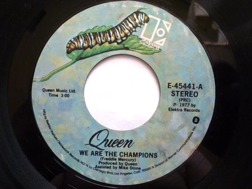 QUEEN 45 RPM 7" VINYL - We Are The Champions / We Will Rock You