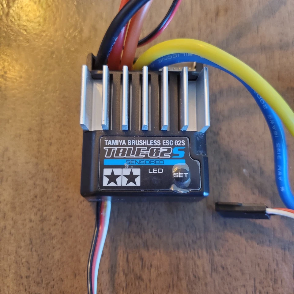 TAMIYA TBLE-02S ESC BRUSHLESS ELECTRONIC SPEED CONTROL & MOTOR - Image 2 of 4