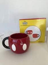 Disney Mickey Mouse Sculpted Ceramic Vandor Mug 20oz