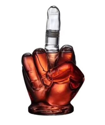 Mittelfinger Dekanter 24 cm