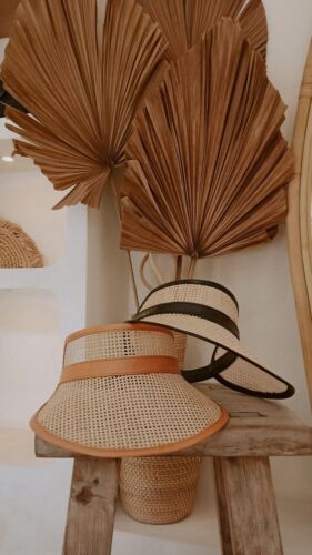 Visiera Sumi in pelle e canna rattan - Foto 2 di 4