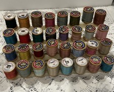 Lot Of 32 Vintage Wooden Spools Of Thread Coats And Clarks