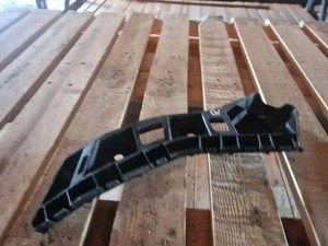 VW TOURAN 5T1 Stoßstangenhalter vorne rechts 5TA807394 2.00 Diesel 33908486