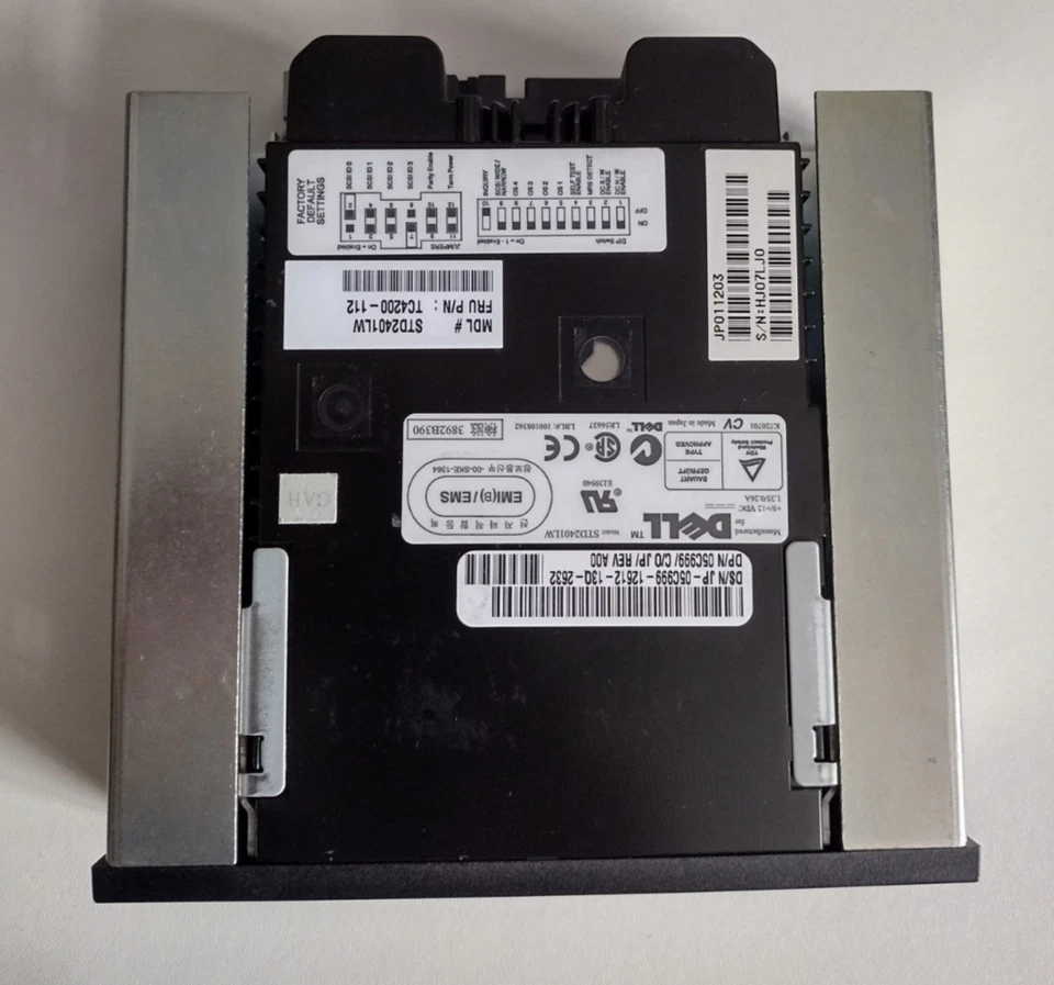 Dell STD201LW 05C999 DDS-4 DAT SCSI 68-Pin TC4200-112 *TESTED / WORKING* - Image 3 of 4